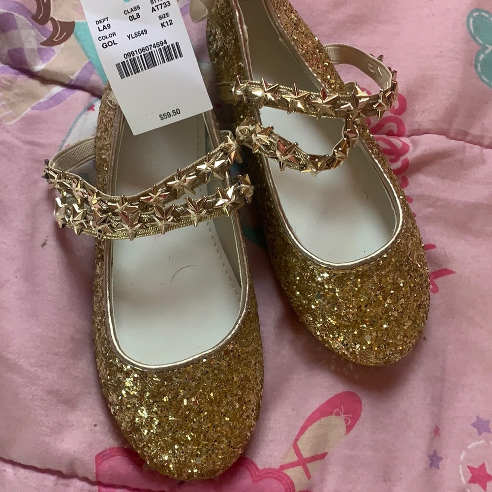 Fun holiday shoes for a little girl!